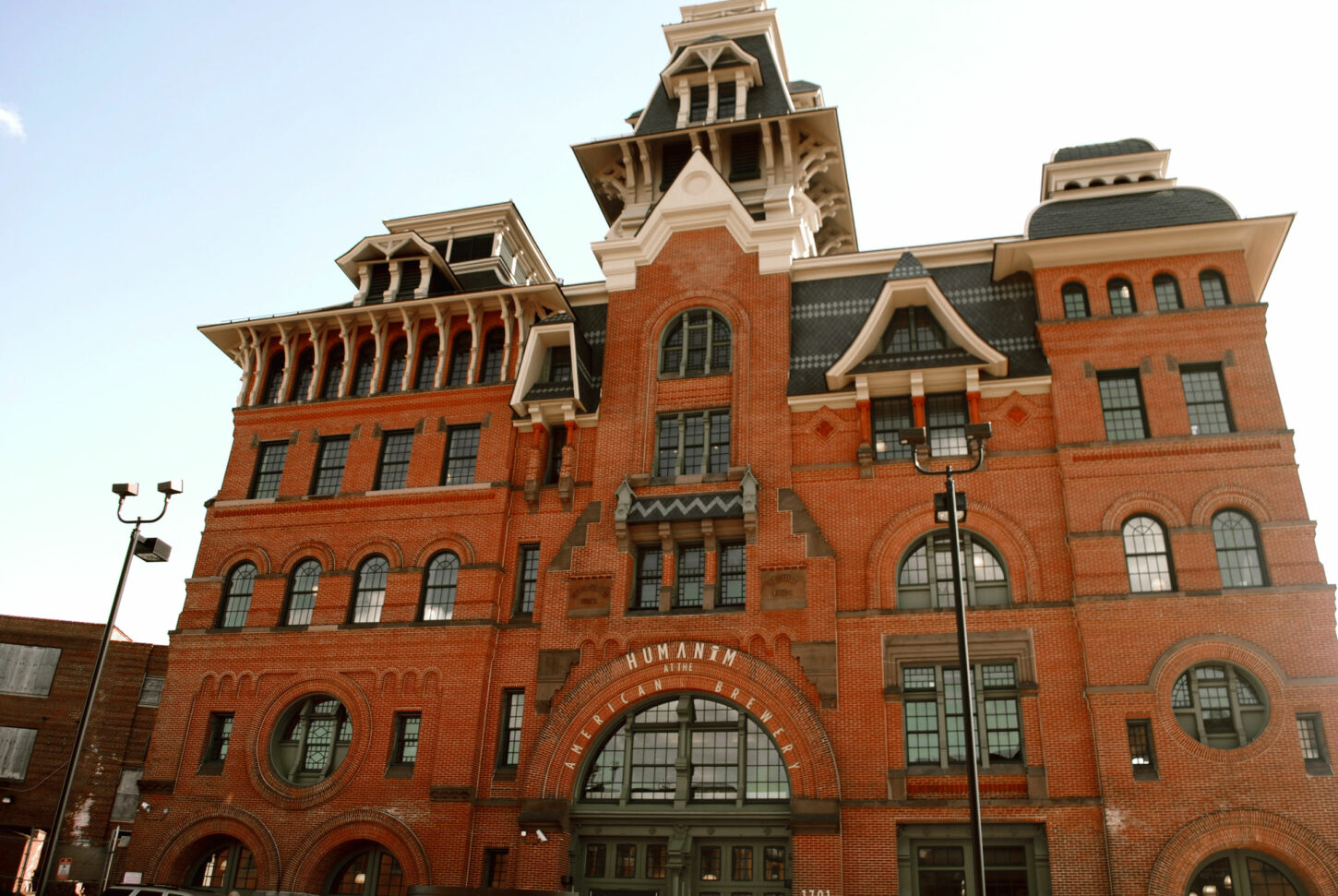 Retro Baltimore takes note of American Brewery