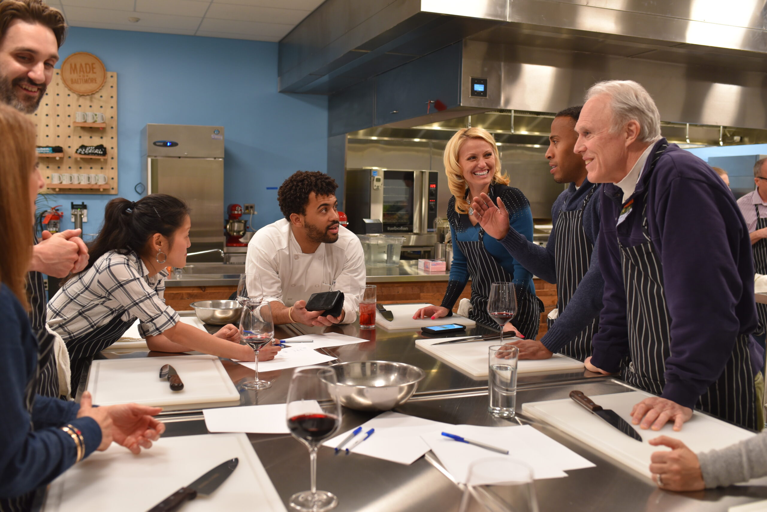 School of Food Offers Corporate Team Building Classes