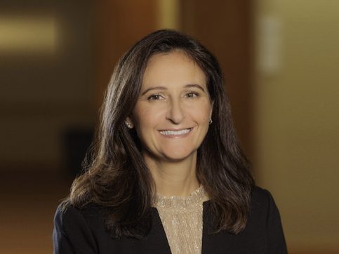 Dr. Gil-Pires